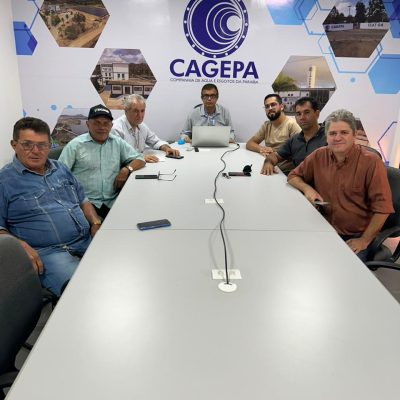 Comissão de Vereadores de Cabaceiras, se reuniram nesta Terça feira (09/07) com Gerente Regional da Cagepa para discutir melhoramento do abastecimento de água em Cabaceiras.